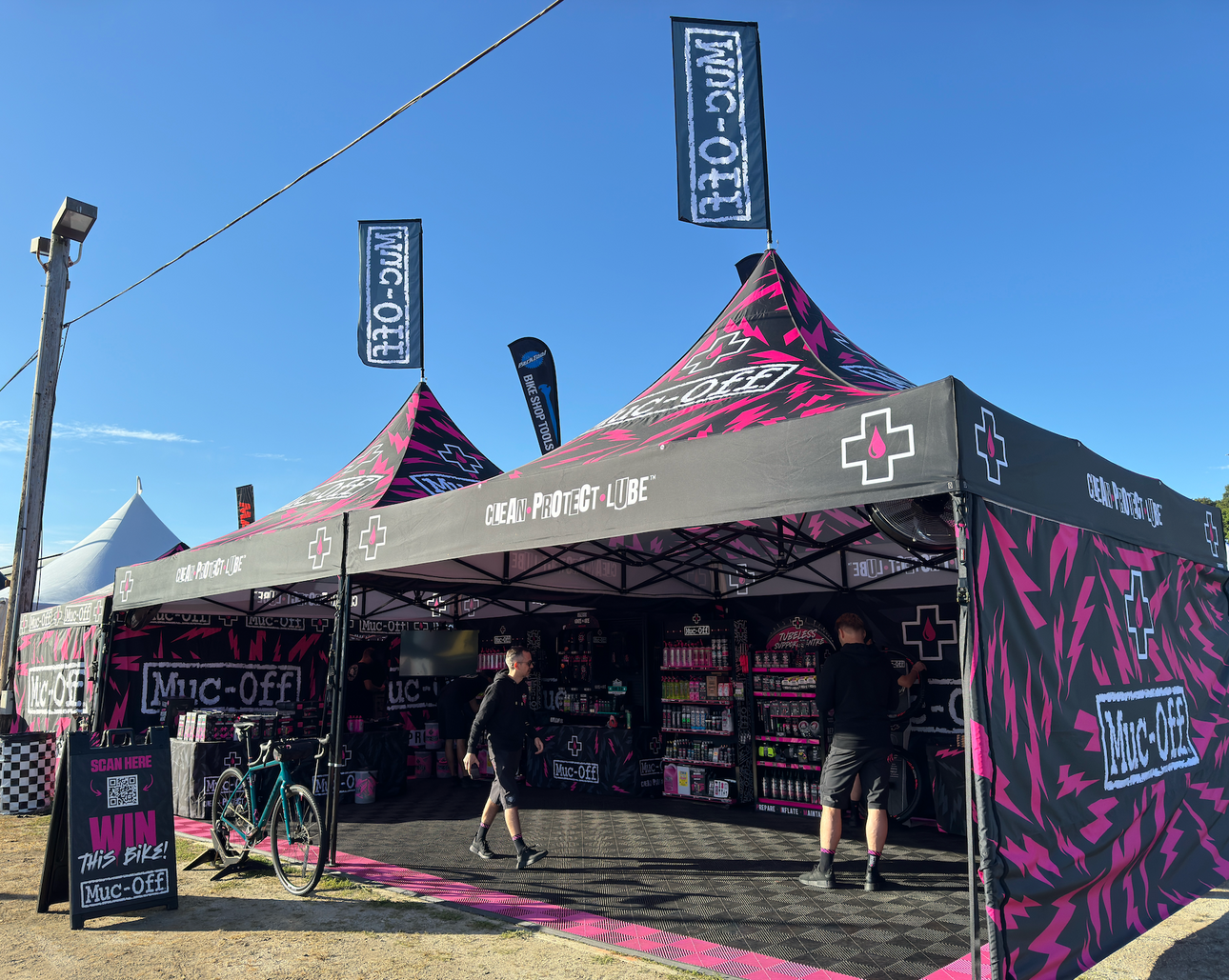Muc-Off Extends Partnership with LifeTime Events and Showcases new Dark Energy Chain Wax at Sea Otter 2026