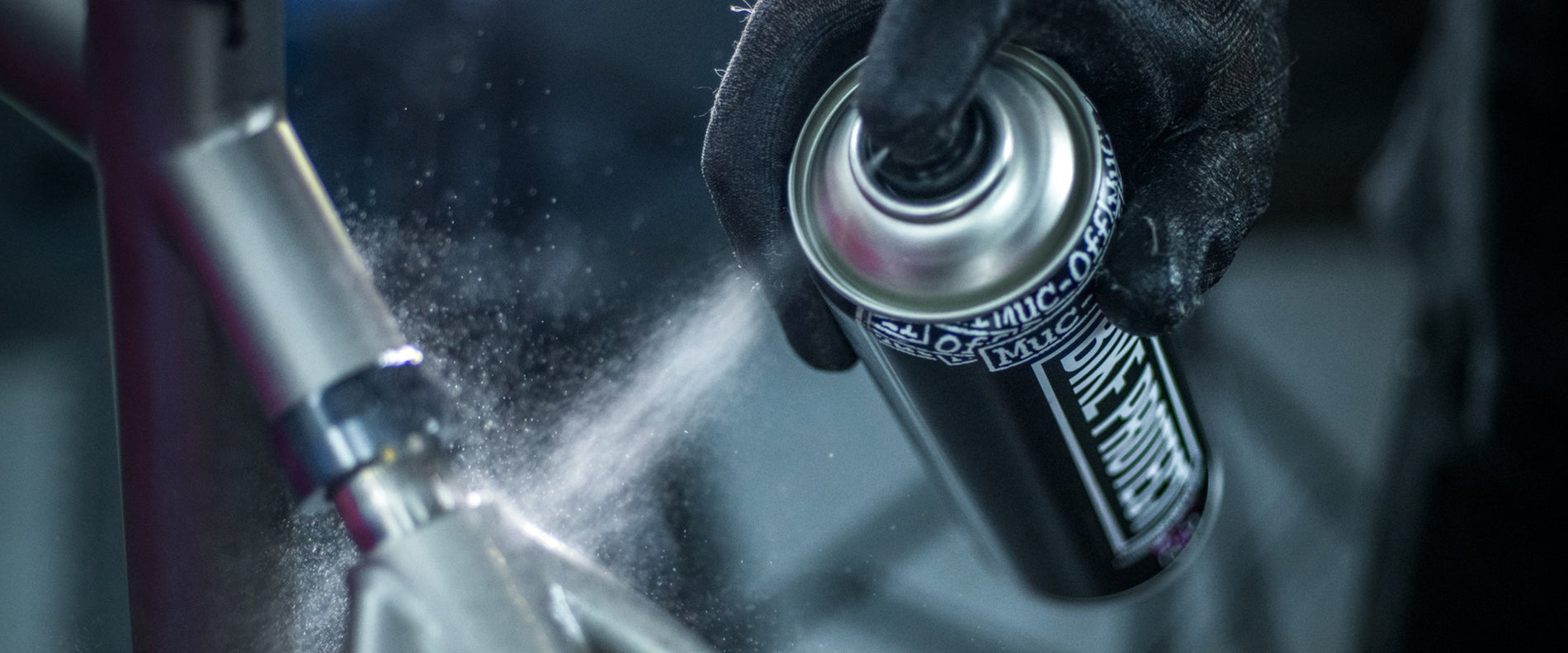 Da Muc-Off il multi tool 17 in 1 con tutto quello che vi serve Da Muc-Off il multi tool 17 in 1 con tutto quello che vi serve