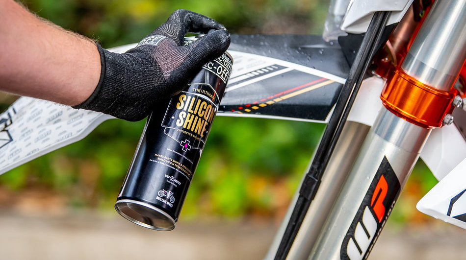 Muc off outlet silicone spray